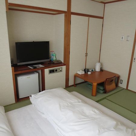 Hotel Minatoya Kōchi Værelse billede