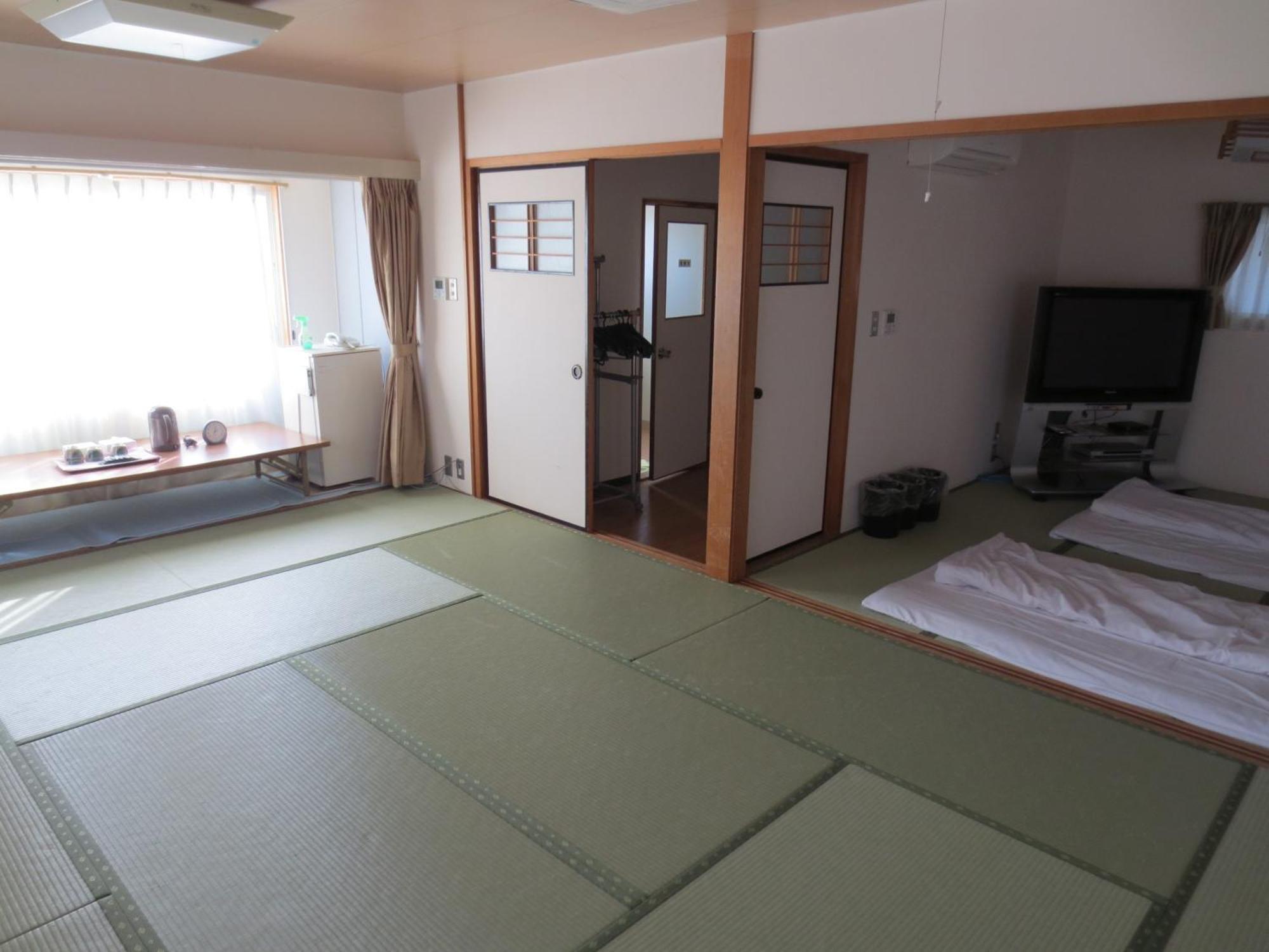 Hotel Minatoya Kōchi Værelse billede