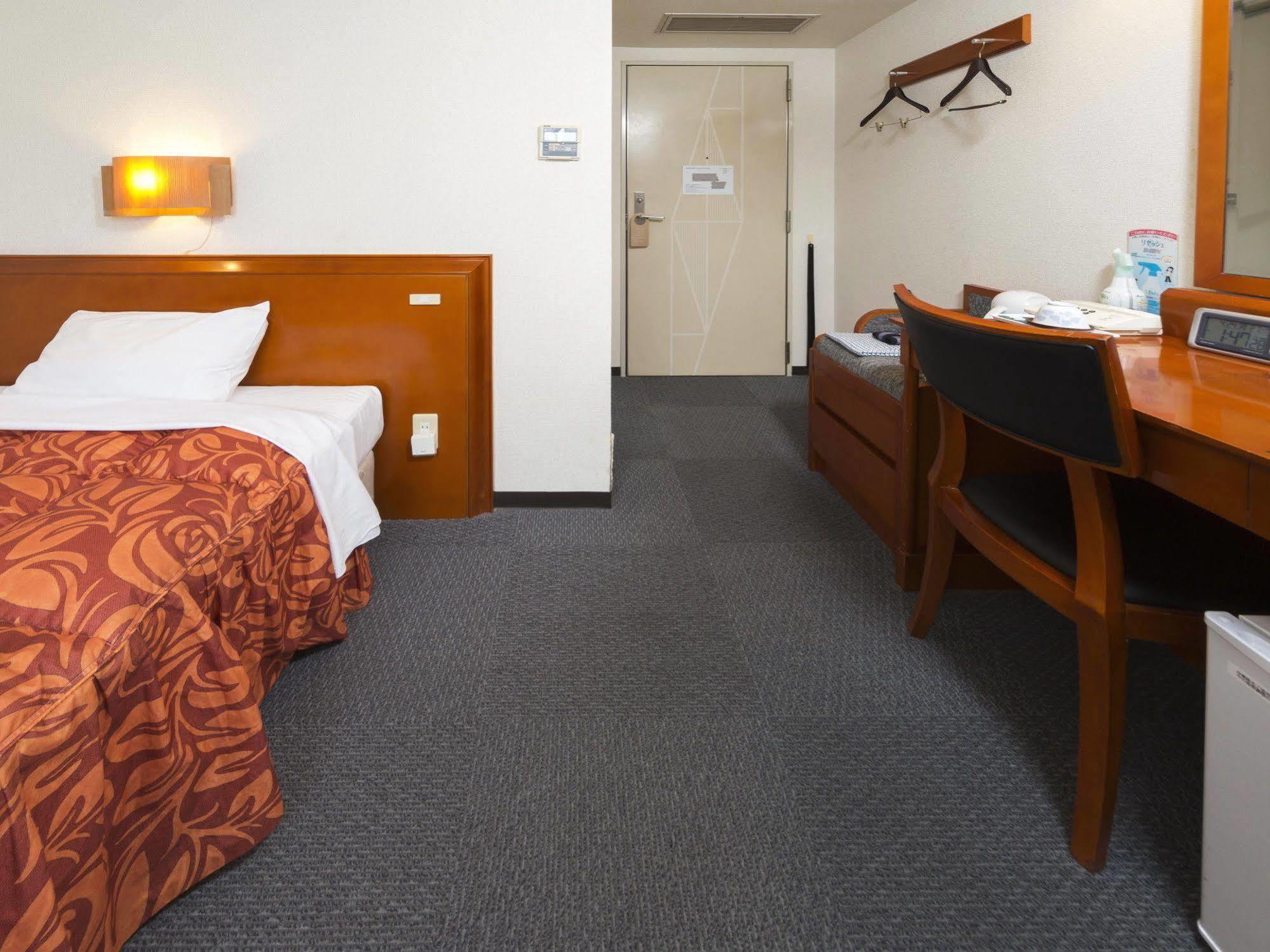 Hotel Minatoya Kōchi Eksteriør billede
