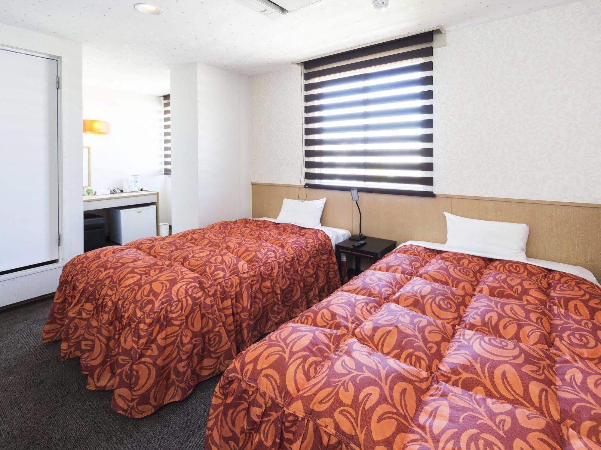 Hotel Minatoya Kōchi Eksteriør billede