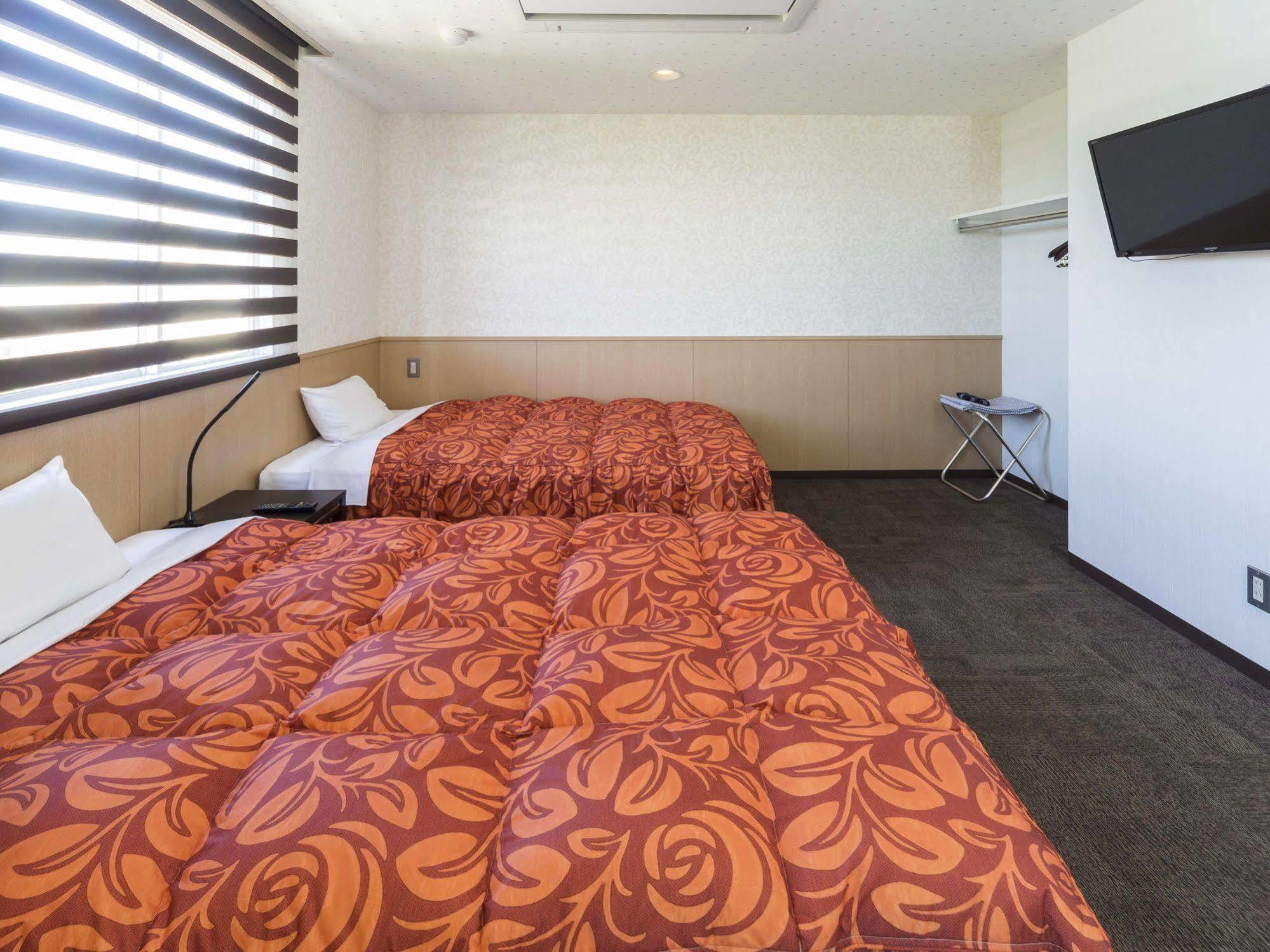 Hotel Minatoya Kōchi Eksteriør billede